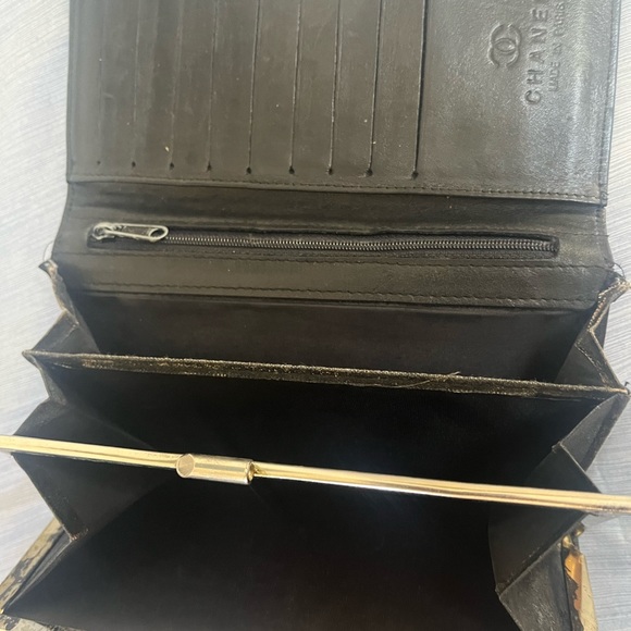 Vintage Chanel Wallet - Picture 5 of 6